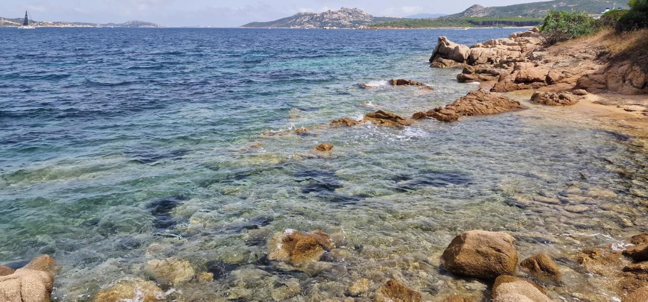Appartamento Con Piscina - Luna Ruja Palau Dış mekan fotoğraf